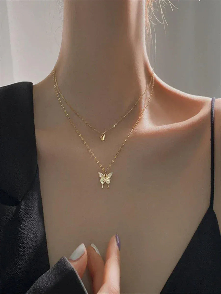 Essenzo – Collar de Mariposa Ava