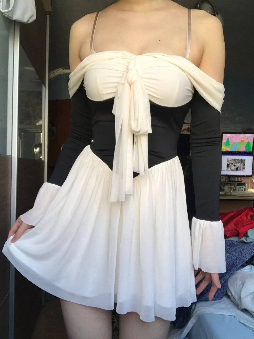 Essenzo – Minivestido con Corsé Valentina