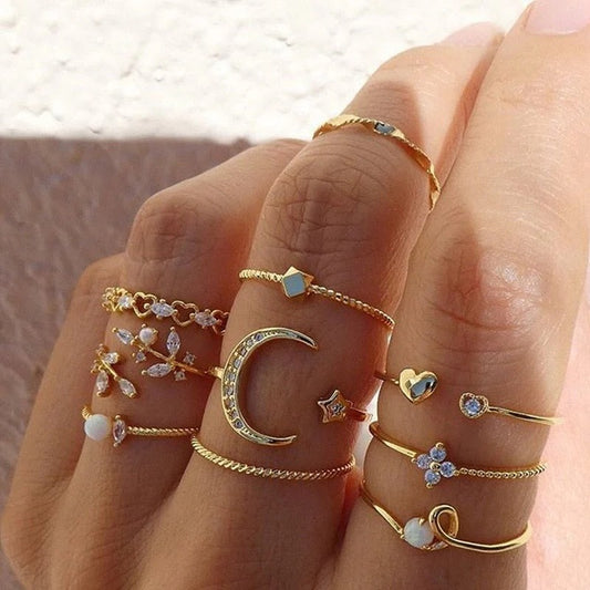 Essenzo Eternal Glow – Pack de 10 Anillos Boho Chic en Plata y Dorado