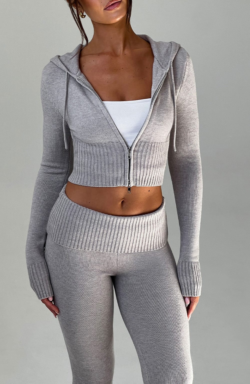 Essenzo – cojunto con capucha Opal Zip Grey