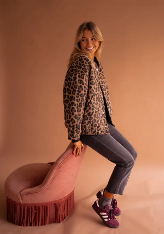 Chaqueta Bomber de Leopardo | Estilo que Impone