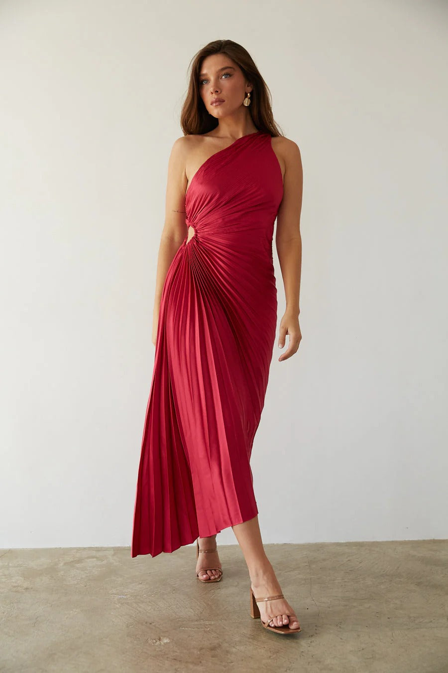 Vestido Essenzo “Aurora Satin”