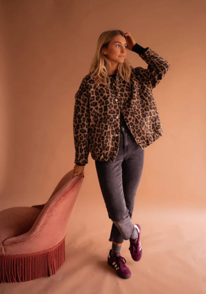 Chaqueta Bomber de Leopardo | Estilo que Impone