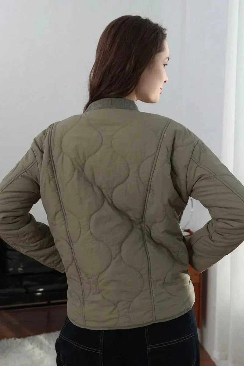 Chaqueta Acolchada Moderna | Sofisticación y Comodidad