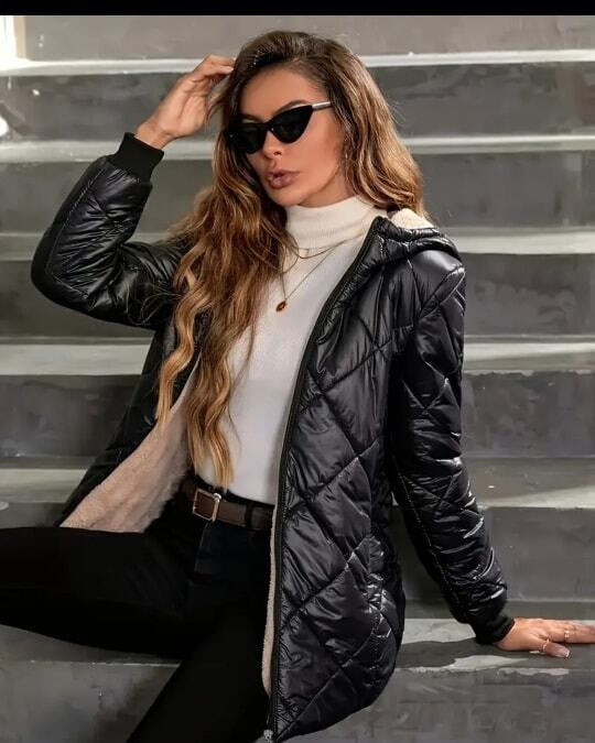 Essenzo – Chaqueta Acolchada Arabella